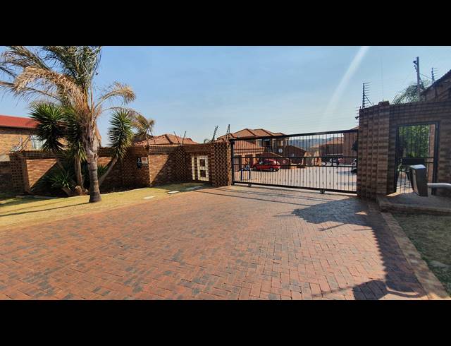2 BEDROOM APARTMENT SOLD IN LIEFDE EN VREDE